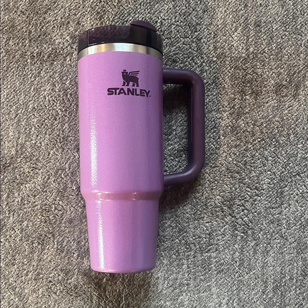 30oz purple Stanley